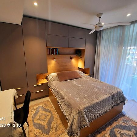 קיסריה Vacation apartments with a sea view -דירות נופש מול הים מראה חיצוני תמונה
