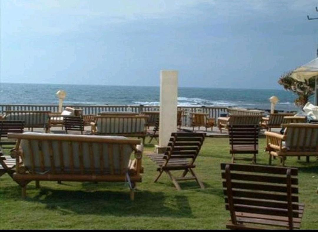 קיסריה Vacation apartments with a sea view -דירות נופש מול הים מראה חיצוני תמונה