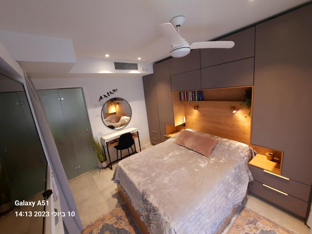 קיסריה Vacation apartments with a sea view -דירות נופש מול הים מראה חיצוני תמונה