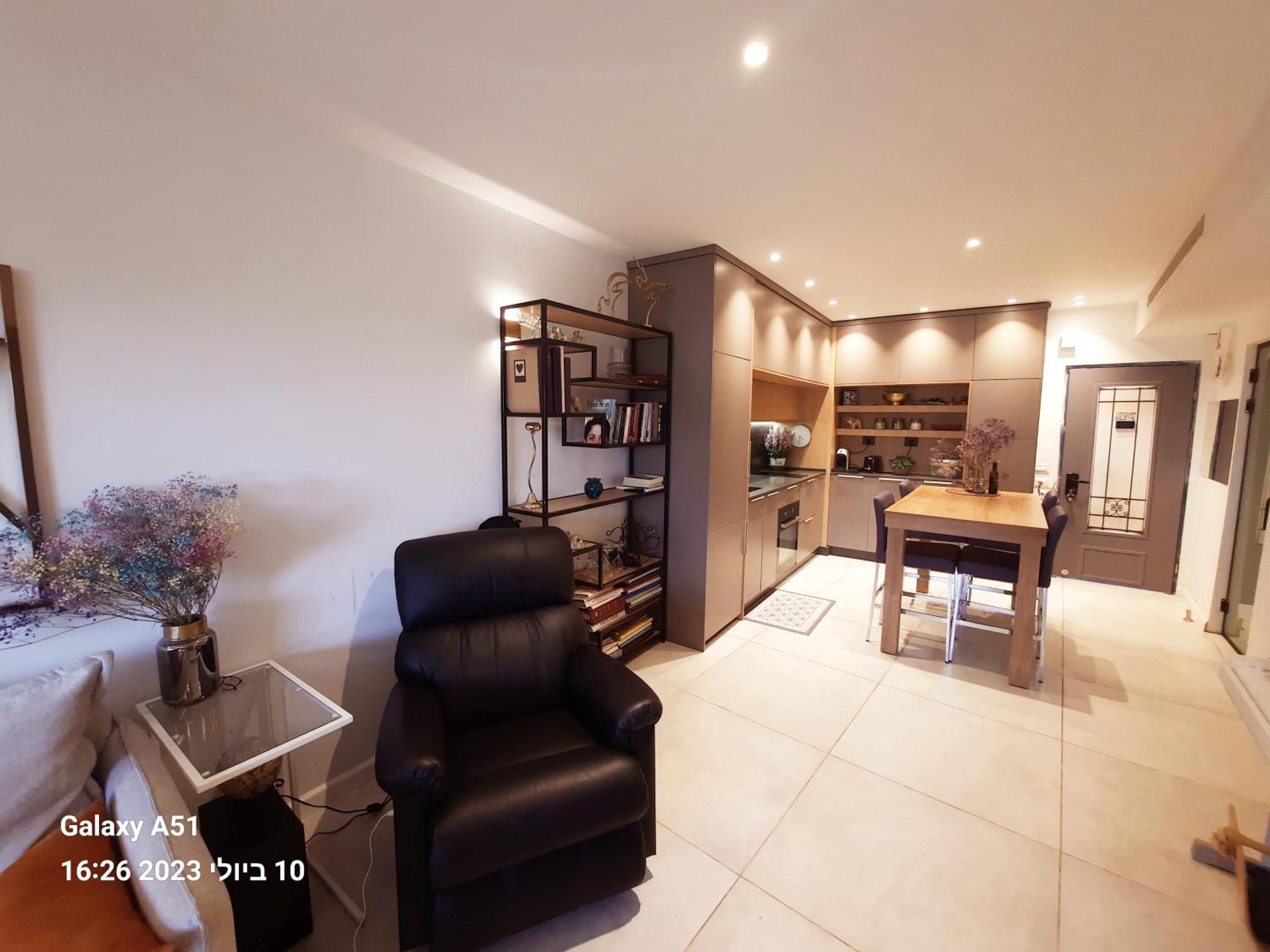 קיסריה Vacation apartments with a sea view -דירות נופש מול הים מראה חיצוני תמונה