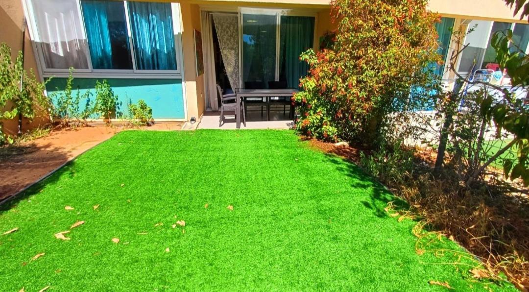 קיסריה Vacation apartments with a sea view -דירות נופש מול הים מראה חיצוני תמונה